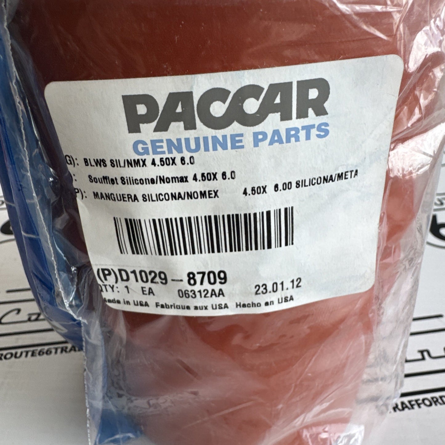 Dynacraft D1029-8709 Hump Hose For PACCAR 4-1/2″ X 6″ SILT