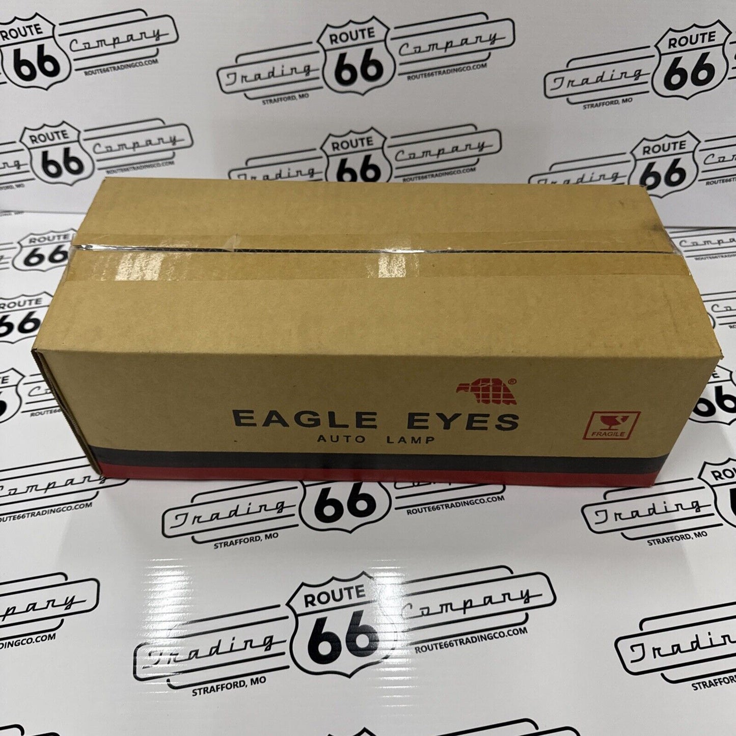 Eagle Eyes Driver Side Tail Light P/N GM080-U000L for GM Trucks
