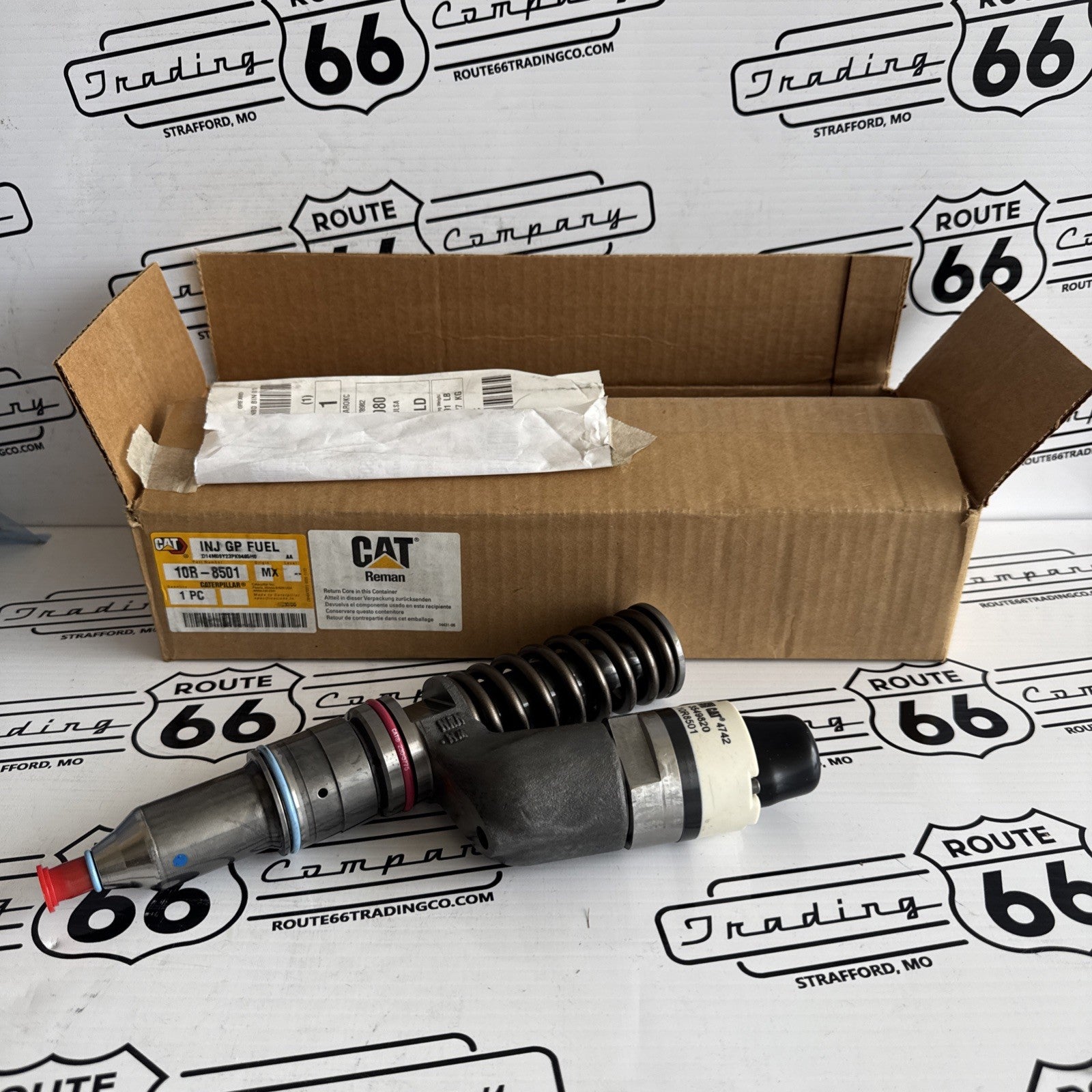 Caterpillar 10R-8501 Diesel Fuel Injector